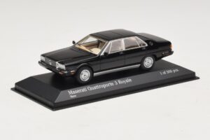 Maserati Quattroporte III Royale Fekete Minichamps 1:43 437123501 Fém – 2. kép a 4-ből