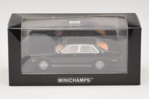 Maserati Quattroporte III Royale Fekete Minichamps 1:43 437123501 Fém – 4. kép a 4-ből