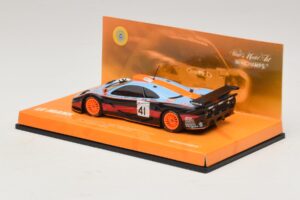 McLaren F1 GTR Gulf Team Davidoff #41 P-H. Raphanel / J-M. Gounon FIA GT Championship 1997 Minichamps 1:43 533174341 Fém – 3. kép a 4-ből