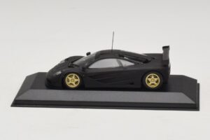 McLaren F1 GTR Prototype Matt Fekete Arany Felnikkel Minichamps 1:43 MCLAREN008 Fém – 3. kép a 4-ből
