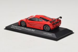 McLaren F1 GTR Prototype World Special Piros Minichamps 1:43 MCLAREN007 Fém – 2. kép a 4-ből
