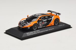 McLaren MP4-12C GT3 #15 Boutsen Racing Bovy / Broggi 24 Hours of Spa 2012 Minichamps 1:43 437121315 Fém – 2. kép a 4-ből