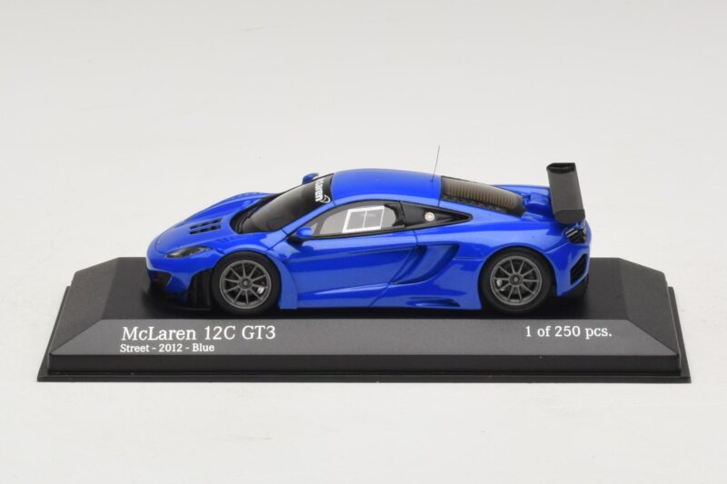 McLaren MP4-12C GT3 Street Kék Minichamps 1:43 437121397 Fém