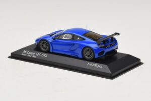 McLaren MP4-12C GT3 Street Kék Minichamps 1:43 437121397 Fém – 3. kép a 4-ből