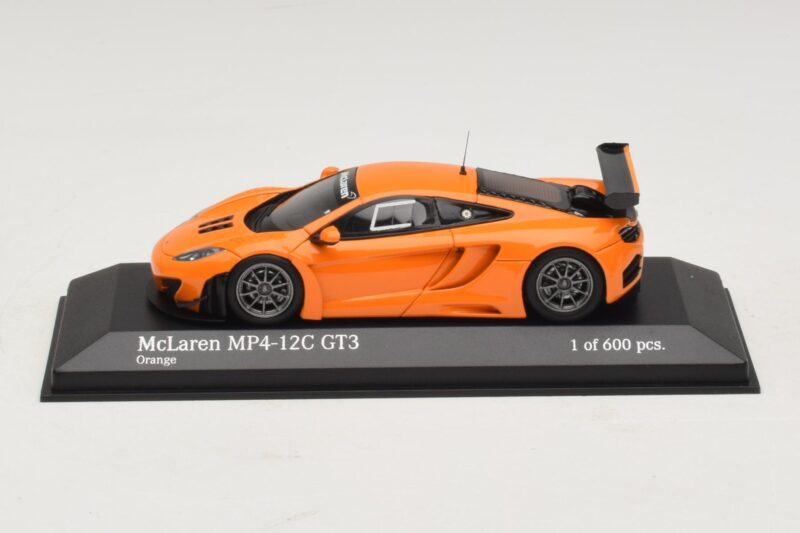 McLaren MP4-12C GT3 Street Narancssárga Minichamps 1:43 McLaren MP4-12C GT3 Street Narancssárga Minichamps 1:43 437121399 Fém