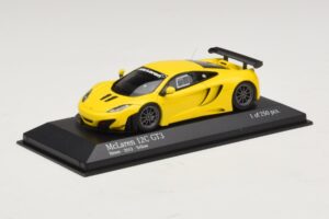 McLaren MP4-12C GT3 Street Sárga Minichamps 1:43 437121396 Fém – 2. kép a 4-ből
