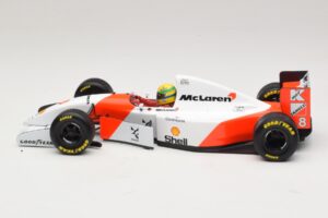 McLaren MP4/8 Ford #8 A. Senna Winner European GP 1993 Minichamps 1:18 540931818 Fém – 4. kép a 7-ből