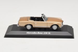 Mercedes 230 SL W113 Arany Metál Maxichamps 1:43 940032230 Fém