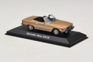 Mercedes 350 SL R107 Arany Maxichamps 1:43 940033431 Fém – 3. kép a 4-ből