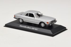 Mercedes 450 SLC C107 Ezüst Maxichamps 1:43 940033421 Fém – 3. kép a 4-ből