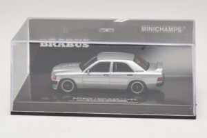 Mercedes Brabus 3.6S 190E W201 Ezüst Minichamps 1:43 437032604 Fém – 4. kép a 5-ből