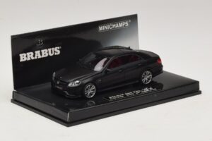 Mercedes Brabus 850 E63 W212 Matt Fekete Minichamps 1:43 437034101 Fém – 2. kép a 5-ből