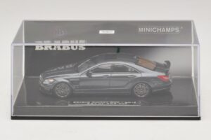 Mercedes Brabus Rocket 800 C218 Fekete Minichamps 1:43 437032030 Fém – 4. kép a 5-ből