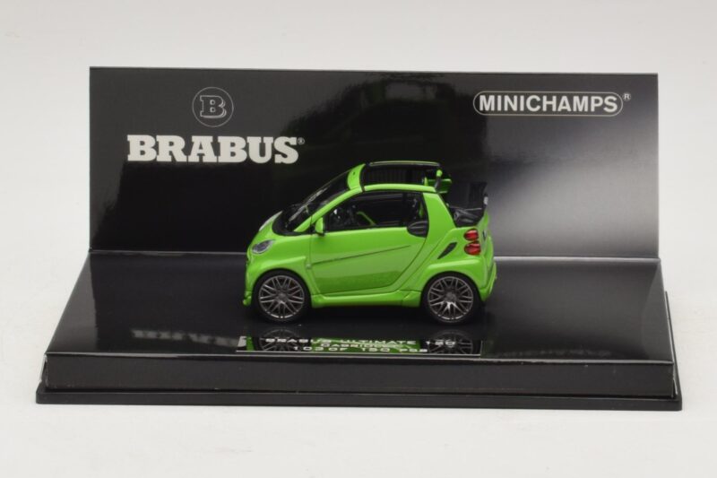 Mercedes Brabus Ultimate 120 Kabrió Zöld Minichamps 1:43 Mercedes Brabus Ultimate 120 Kabrió Zöld Minichamps 1:43 437032731 Fém