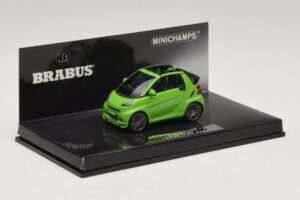 Mercedes Brabus Ultimate 120 Kabrió Zöld Minichamps 1:43 437032731 Fém – 2. kép a 5-ből