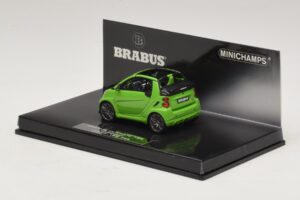 Mercedes Brabus Ultimate 120 Kabrió Zöld Minichamps 1:43 437032731 Fém – 3. kép a 5-ből