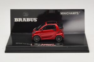 Mercedes Brabus Ultimate 120 Kabrió Piros Minichamps 1:43 437032730 Fém