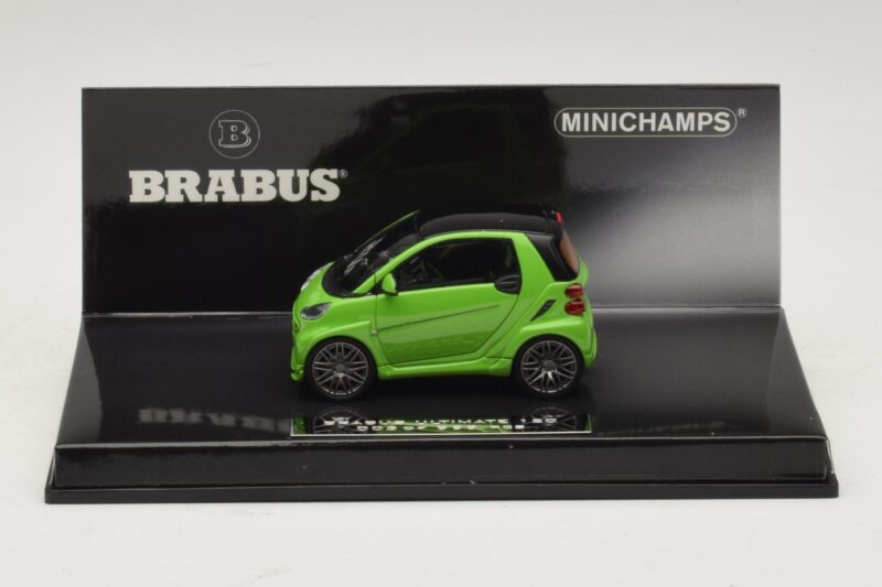 Mercedes Brabus Ultimate 120 Zöld Minichamps 1:43 Mercedes Brabus Ultimate 120 Zöld Minichamps 1:43 437032700 Fém