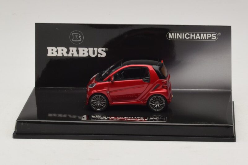 Mercedes Brabus Ultimate 120 Piros Minichamps 1:43 437032701 Fém