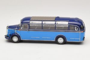 Mercedes O 3500 Autóbusz Világoskék Sötétkék Minichamps 1:43 439360011 Fém – 3. kép a 6-ből