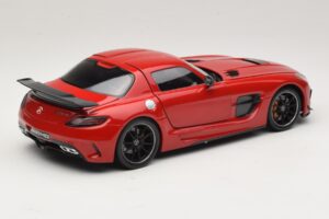 Mercedes SLS AMG C197 Black Series Piros Minichamps 1:18 110033022 Fém – 2. kép a 8-ből