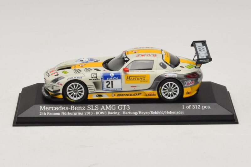 Mercedes SLS AMG GT3 #21 Rowe Racing Hartung / Heyer Nurburgring 24 Hours 2013 Minichamps 1:43 Mercedes SLS AMG GT3 #21 Rowe Racing Hartung / Heyer Nurburgring 24 Hours 2013 Minichamps 1:43 410133221 Fém