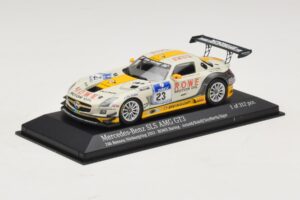 Mercedes SLS AMG GT3 #23 Rowe Racing Arnold / Roloff Nurburgring 24 Hours 2013 Minichamps 1:43 410133223 Fém – 2. kép a 4-ből
