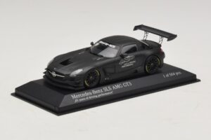 Mercedes SLS AMG GT3 45 Years of Driving Performance Fekete Minichamps 1:43 410133200 Fém – 2. kép a 4-ből