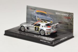 Mercedes SLS AMG GT3 #7 Black Falcon Jager / Seyffarth 24 Hours of Dubai 2011 Minichamps 1:43 437110307 Fém – 3. kép a 5-ből