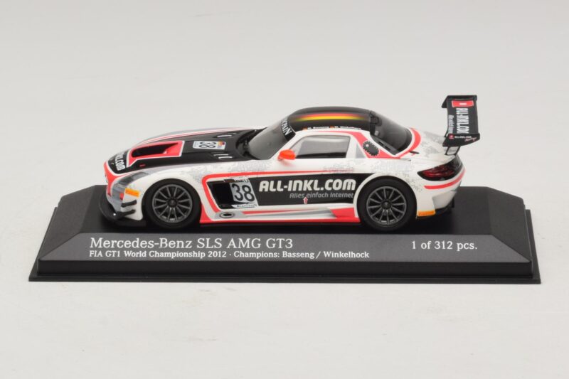Mercedes SLS AMG GT3 All-Inkl.com #38 FIA GT1 World Championship 2012 Champions Minichamps 1:43 Mercedes SLS AMG GT3 All-Inkl.com #38 FIA GT1 World Championship 2012 Champions Minichamps 1:43 410123238 Fém
