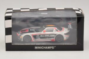 Mercedes SLS AMG GT3 All-Inkl.com #38 FIA GT1 World Championship 2012 Champions Minichamps 1:43 410123238 Fém – 4. kép a 4-ből