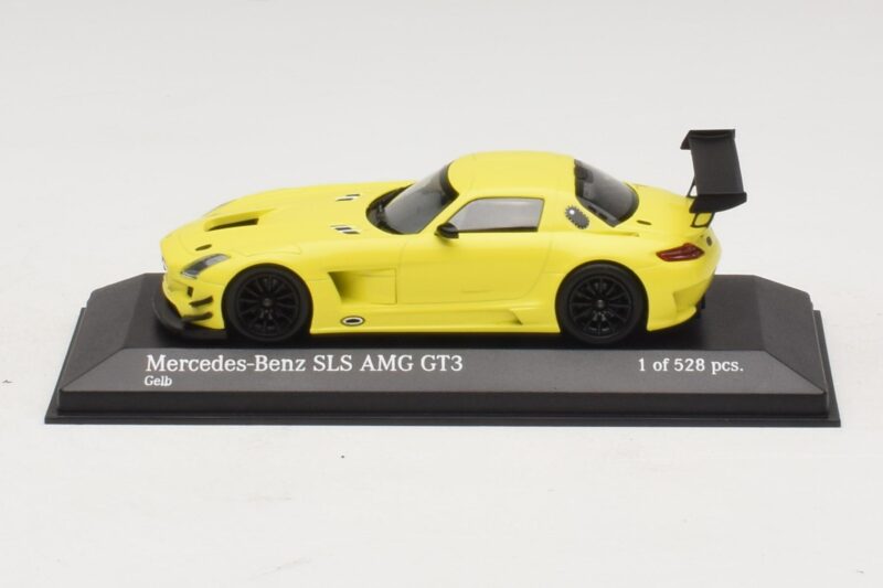 Mercedes SLS AMG GT3 Sárga Minichamps 1:43 Mercedes SLS AMG GT3 Sárga Minichamps 1:43 410113201 Fém