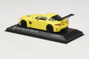 Mercedes SLS AMG GT3 Sárga Minichamps 1:43 410113201 Fém – 3. kép a 4-ből