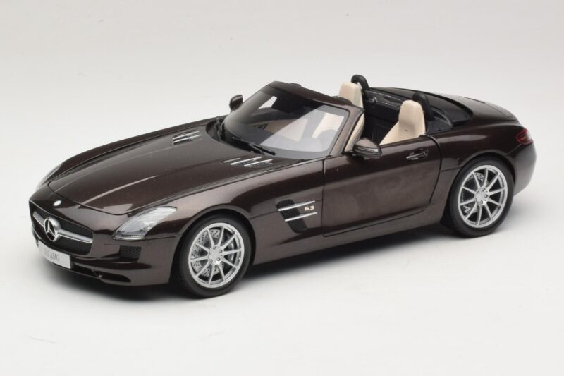 Mercedes SLS AMG Sepang Brown Minichamps 1:18 B66960080 Fém