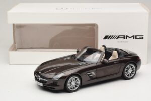 Mercedes SLS AMG Sepang Brown Minichamps 1:18 B66960080 Fém – 9. kép a 9-ből