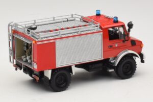 Mercedes Unimog 1300 L TLF 8/18 FF Oberammergau Minichamps 1:43 439033071 Fém – 2. kép a 6-ből