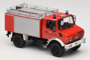 Mercedes Unimog 1300 L TLF 8/18 FF Oberammergau Minichamps 1:43 439033071 Fém – 4. kép a 6-ből