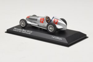 Mercedes W125 R. Caracciola German GP 1937 Minichamps 1:43 400370012 Fém – 3. kép a 3-ből