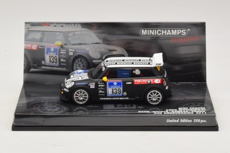 Mini Cooper Dörr Motorsport #139 Hahn / Holoch 24 Hours of Nürburgring 2011 Minichamps 1:43 Mini Cooper Dörr Motorsport #139 Hahn / Holoch 24 Hours of Nürburgring 2011 Minichamps 1:43 437112139 Fém