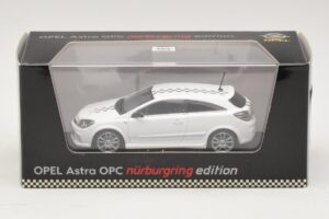 Opel Astra H OPC Nurburgring Edition Fehér Minichamps 1:43 ASTRA005 Fém – 4. kép a 4-ből