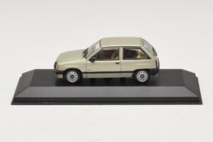 Opel Corsa A Világoszöld Metál Minichamps 1:43 CORSA001 Fém