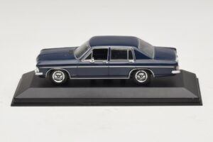 Opel Diplomat A Sötétkék Minichamps 1:43 DIPLOMAT001 Fém