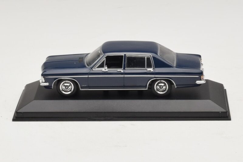Opel Diplomat A Sötétkék Minichamps 1:43 DIPLOMAT001 Fém