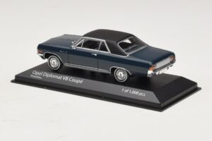 Opel Diplomat A V8 Coupe Sötétkék Minichamps 1:43 400048021 Fém – 3. kép a 4-ből