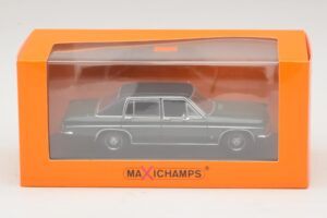 Opel Diplomat B Sötétzöld Maxichamps 1:43 940046070 Fém – 4. kép a 4-ből