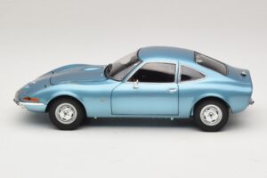 Opel GT Blue Metallic Minichamps 1:18 180049030 Fém – 4. kép a 8-ből