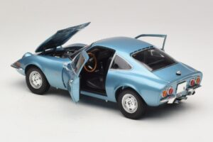Opel GT Blue Metallic Minichamps 1:18 180049030 Fém – 5. kép a 8-ből
