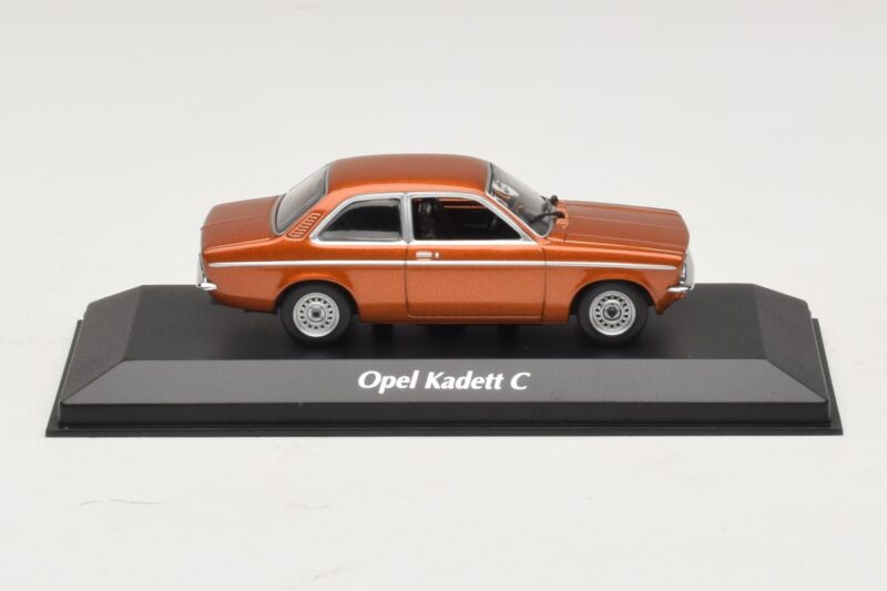 Opel Kadett C Bronz Metál Maxichamps 1:43 940045600 Fém