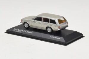 Opel Kadett C Caravan Silver Metallic Minichamps 1:43 400048111 Fém – 3. kép a 4-ből