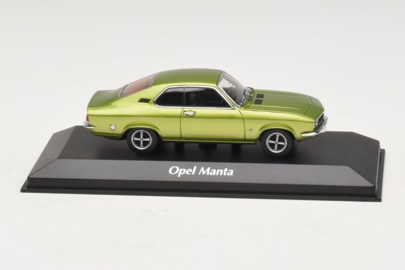 Opel Manta A Zöld Metál Maxichamps 1:43 940045501 Fém